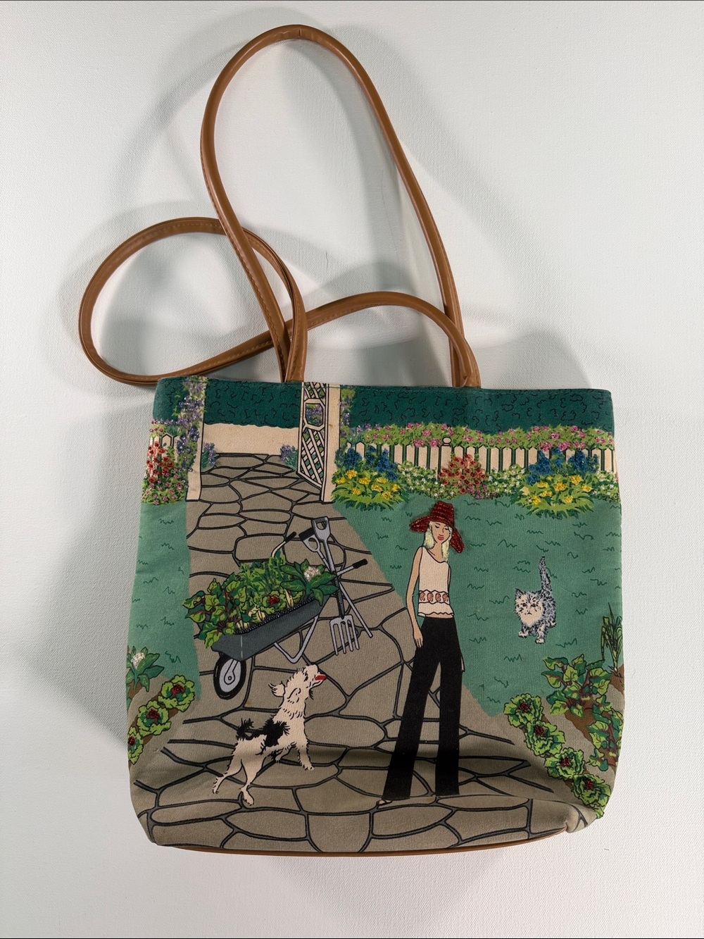 Bueno Women’s Garden Scene Canvas Tote Bag in Green